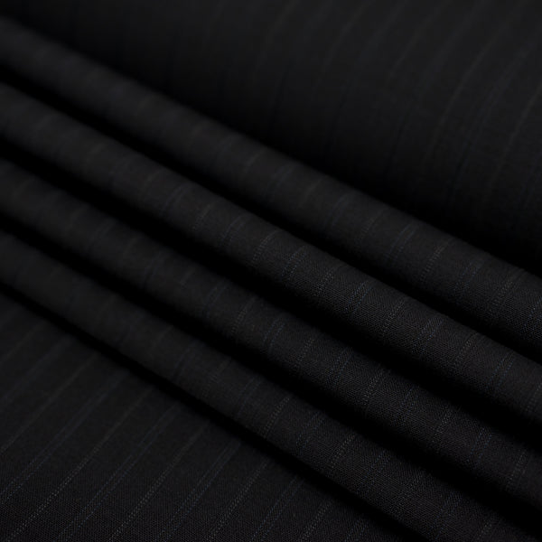 Vékony, fekete csíkos szövet, 100% poliészter, szélesség 155 cm