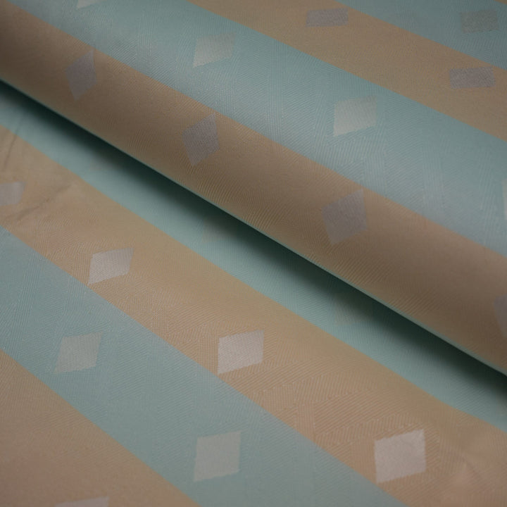 774b73258b15a62357d3639fb6f02f19