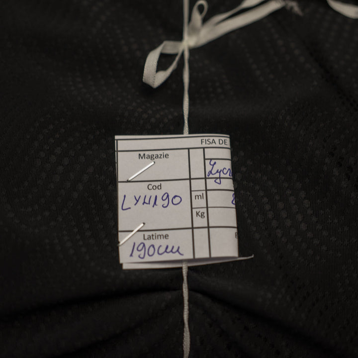 663f7bdf8cea7637c8d0bed4f48dea3e