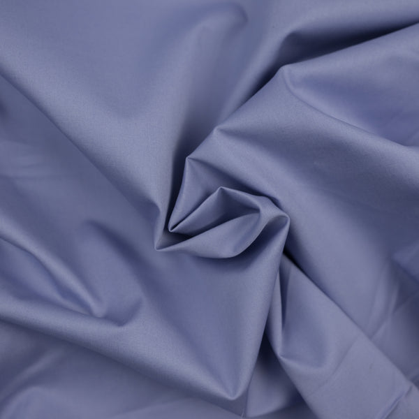 Könnyű, rugalmas puplin lila színben, szélesség 150 cm, 95% pamut, 5% poliészter