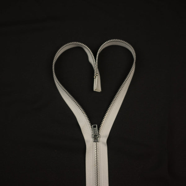 53ae52b85cf5ff16faab908dfb4052ab