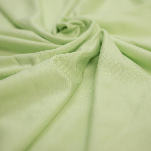 Világoszöld rugalmas viszkóz (pisztácia) szélesség 150 cm 80% VI 20% elasztán